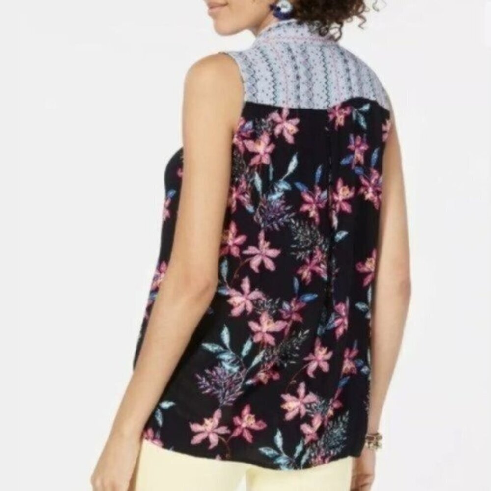 NWT Style & Co Mixed Media Collared Top - Picture 2 of 3